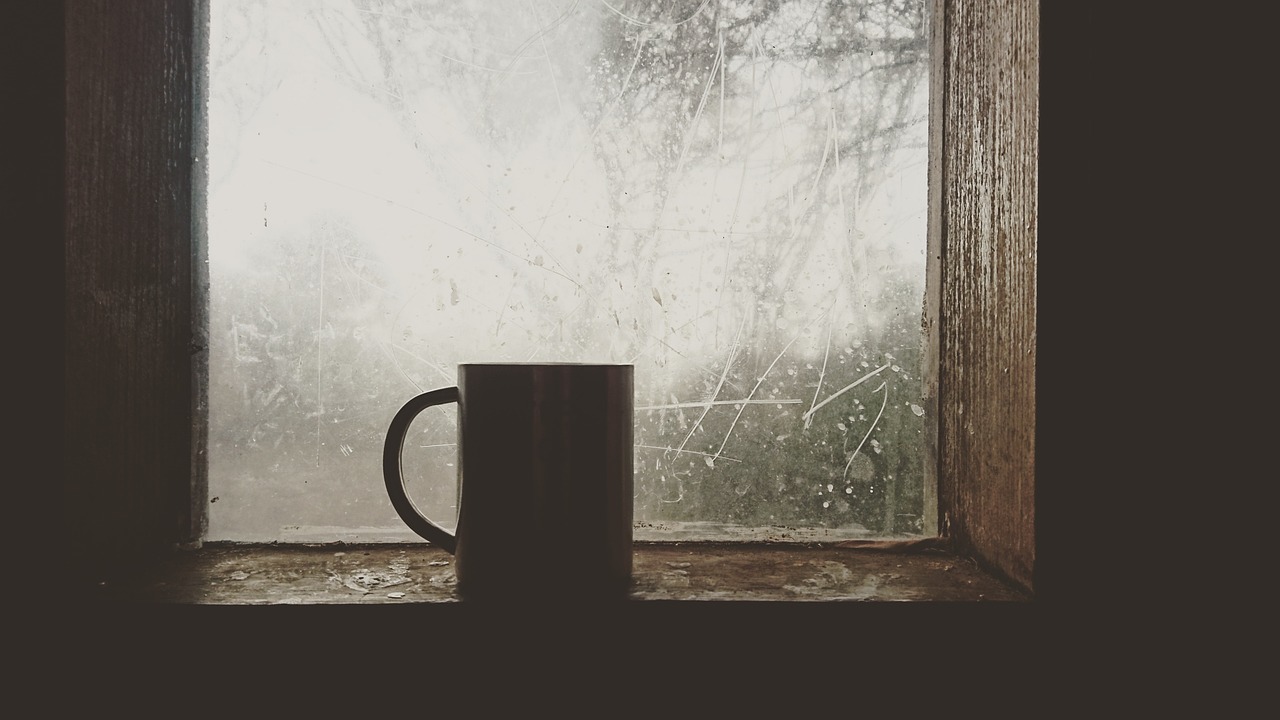 Small Rituals for a Slower Home: Bringing Warmth Into Daily Routines